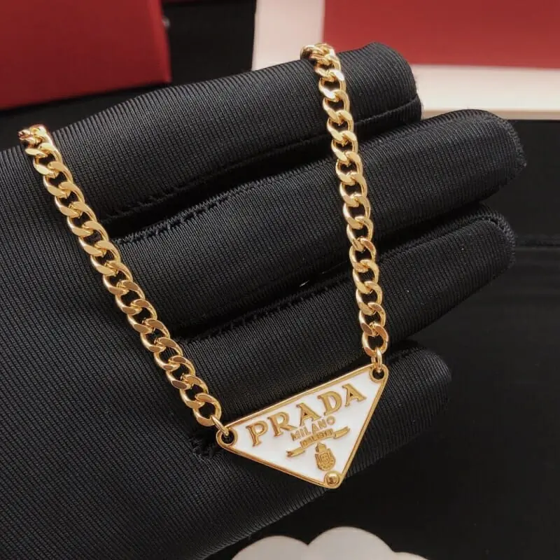 prada collier s_121a1551